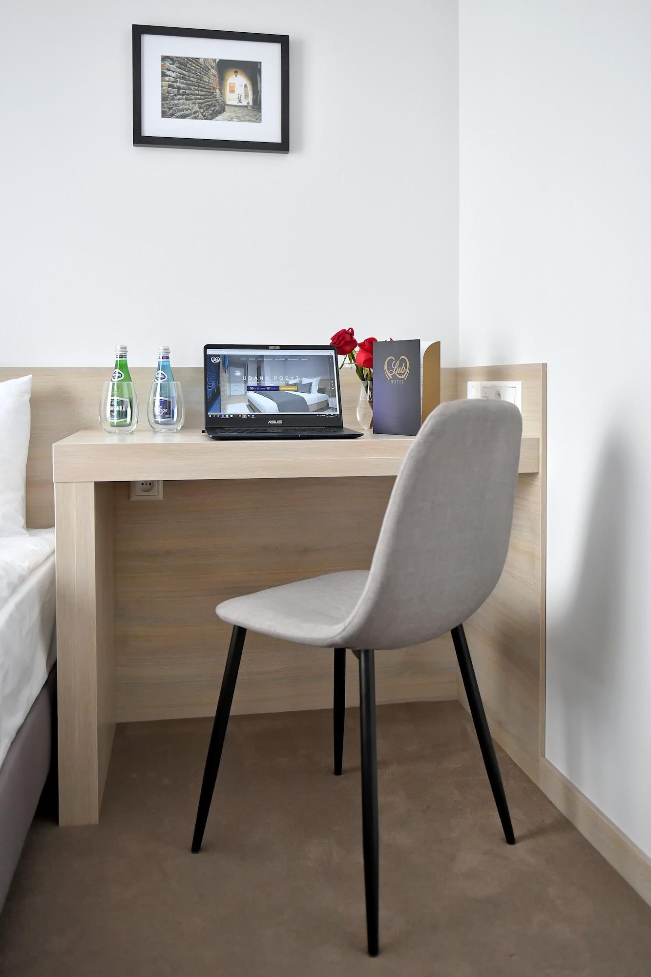 Lubhotel Люблин Екстериор снимка