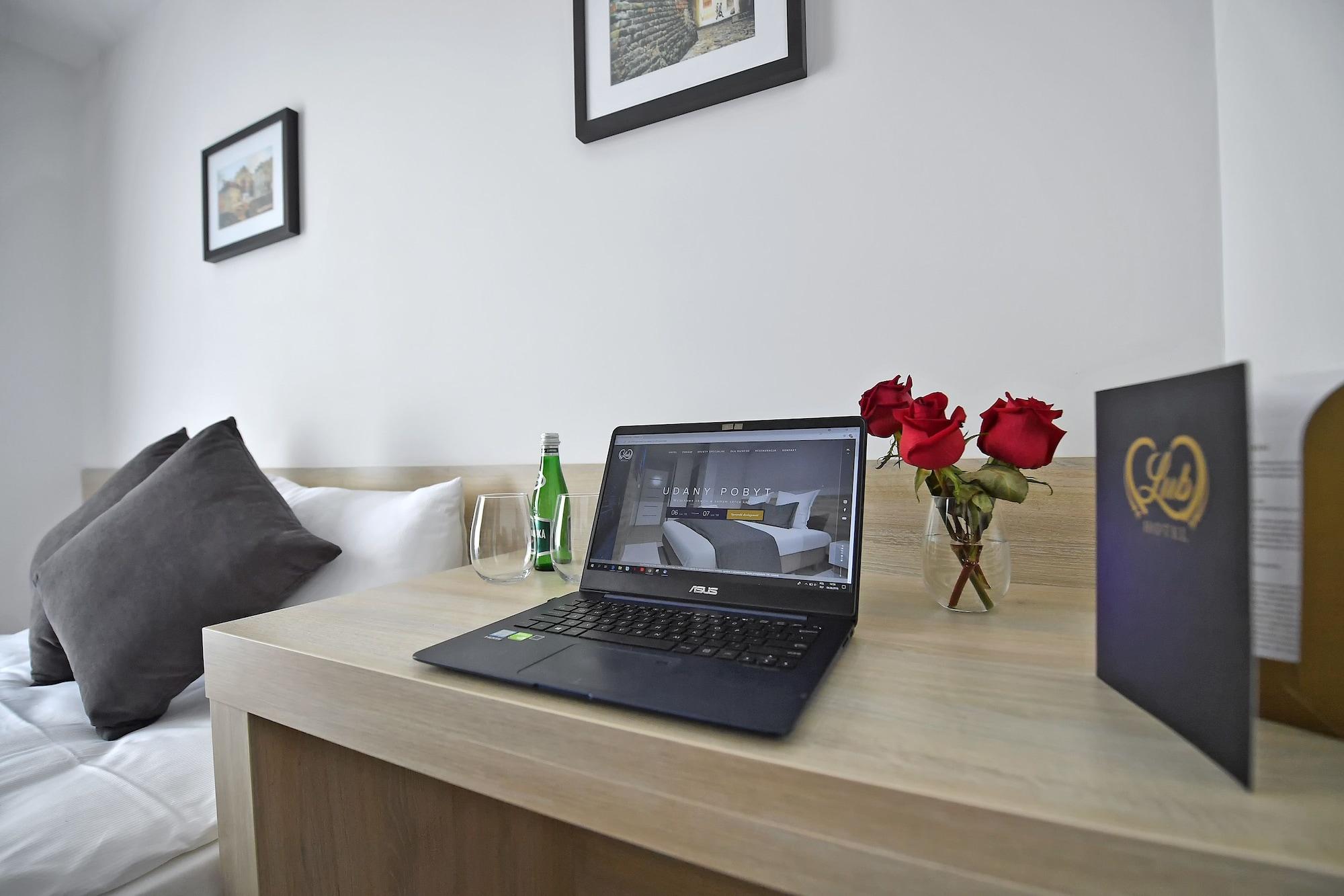 Lubhotel Люблин Екстериор снимка